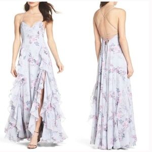 FAME AND PARTNERS The Nav Ruffled Floral Sleeveles